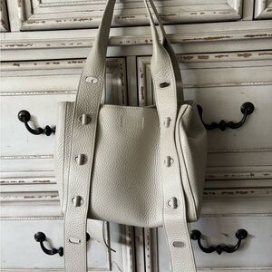 Dagne Dover Textured Cream handbag